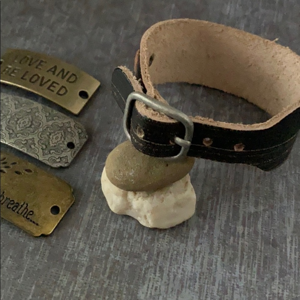 Leather Bracelet 5 Pc Interchangeable Sentiments - image 4